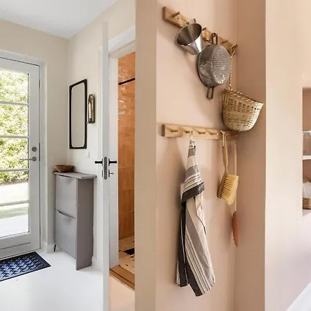 Lovely In With Wifi Semesterbostad