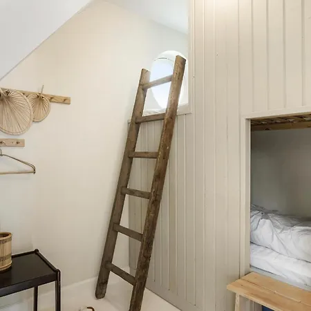 Lovely In With Wifi Semesterbostad *